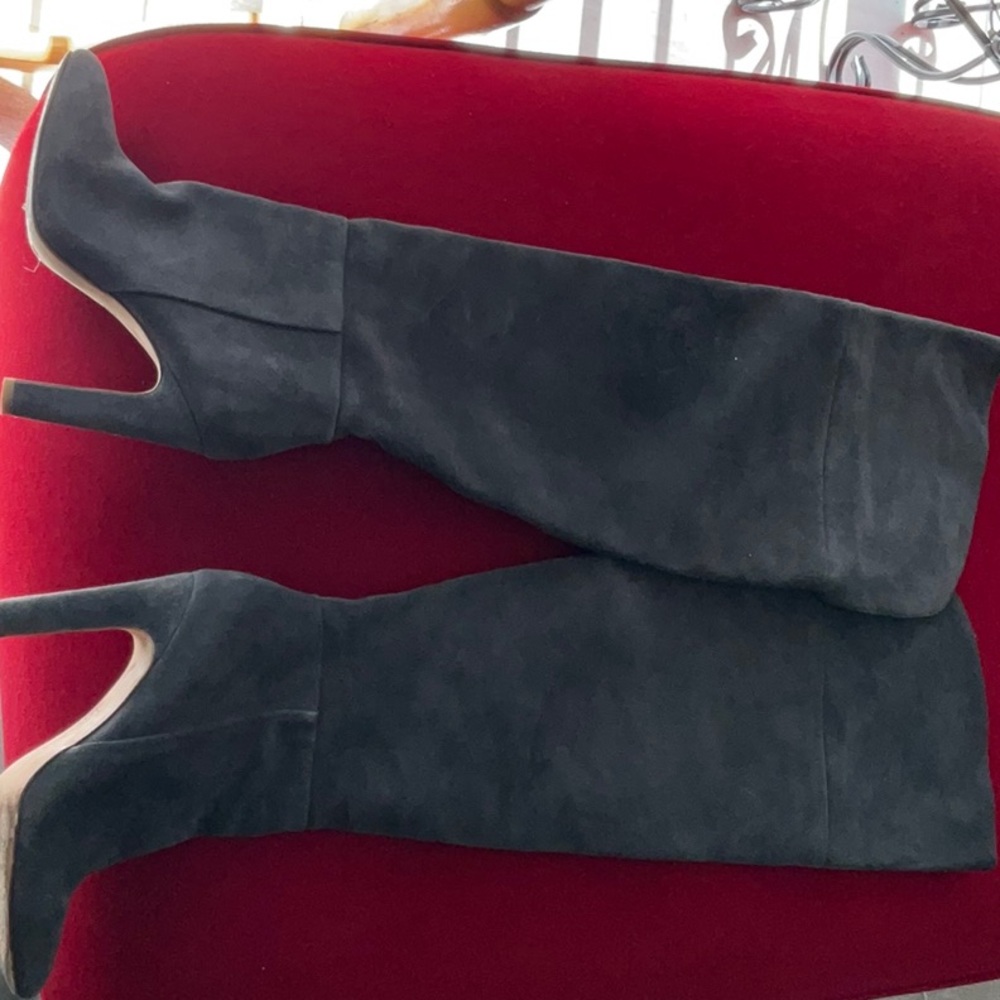 Jolie Black Suede Heeled Boots